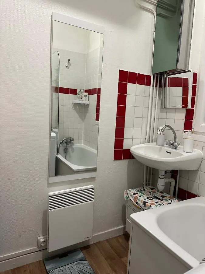 Private Room In Center Paris 0*,