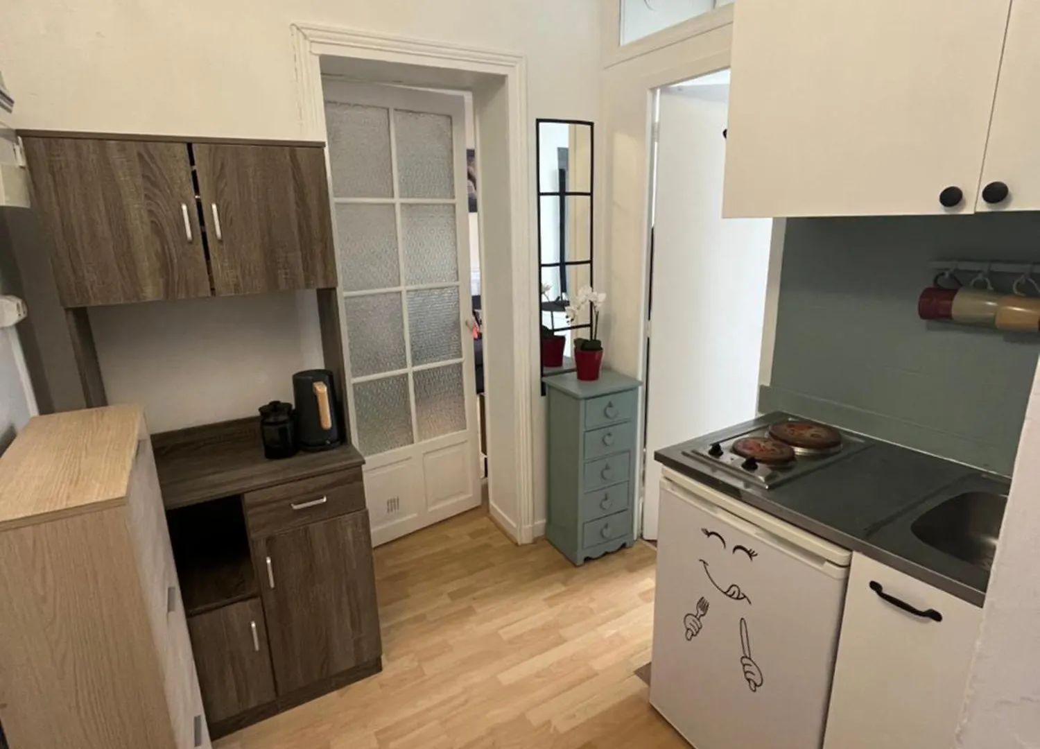 Nice 2 Rooms Full Appartement In باريس فرنسا