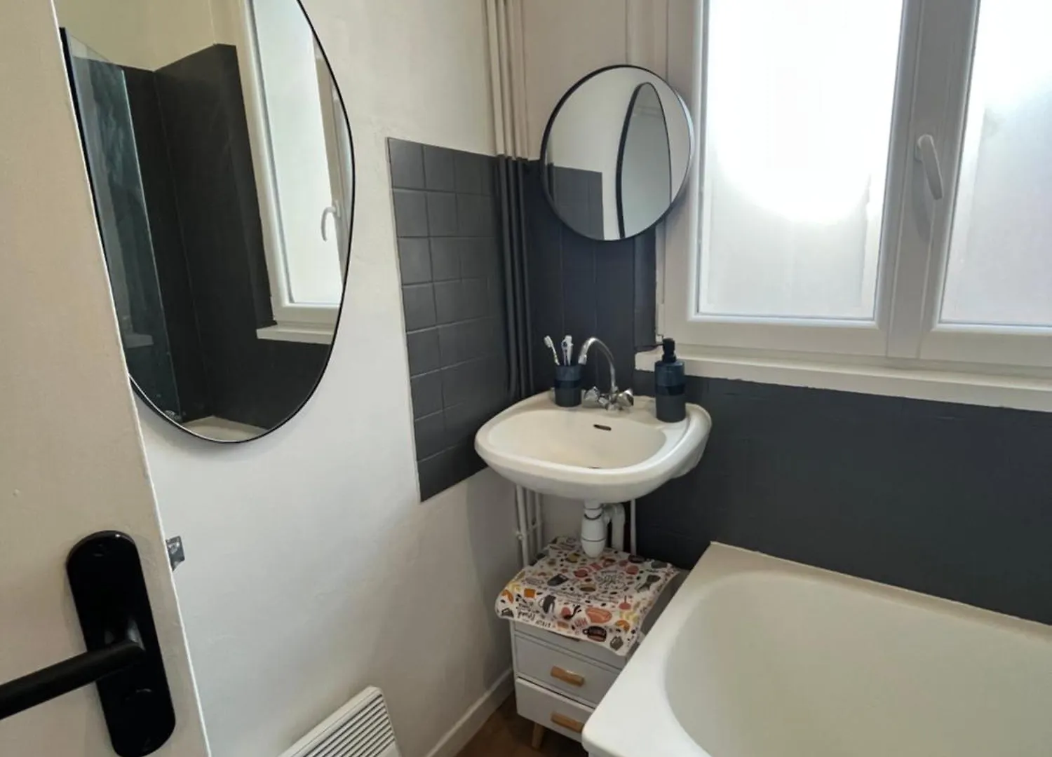 Nice 2 Rooms Full Appartement In باريس 0*,  فرنسا